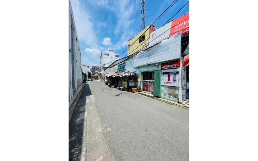 Nhà Mặt Tiền Mã Lò Ngộp Bank, 120m2, 2 Tầng, Chỉ 9.9 Tỷ
